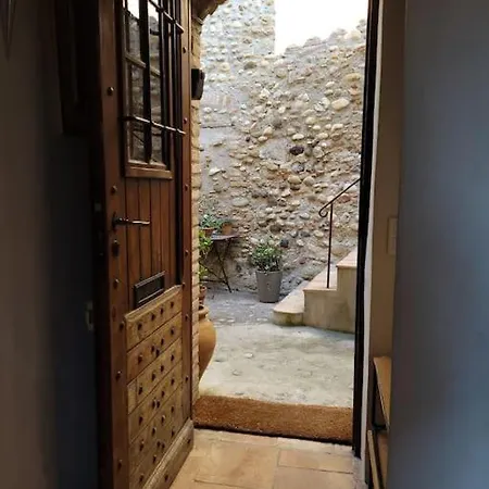 בית נופש La Barrade - Atypical House
