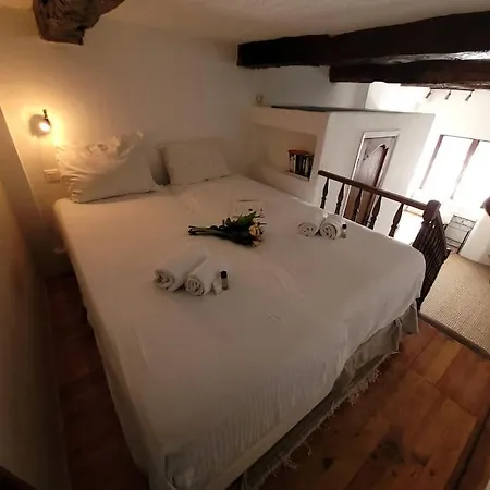 La Barrade - Atypical House בית נופש קאן סור מר